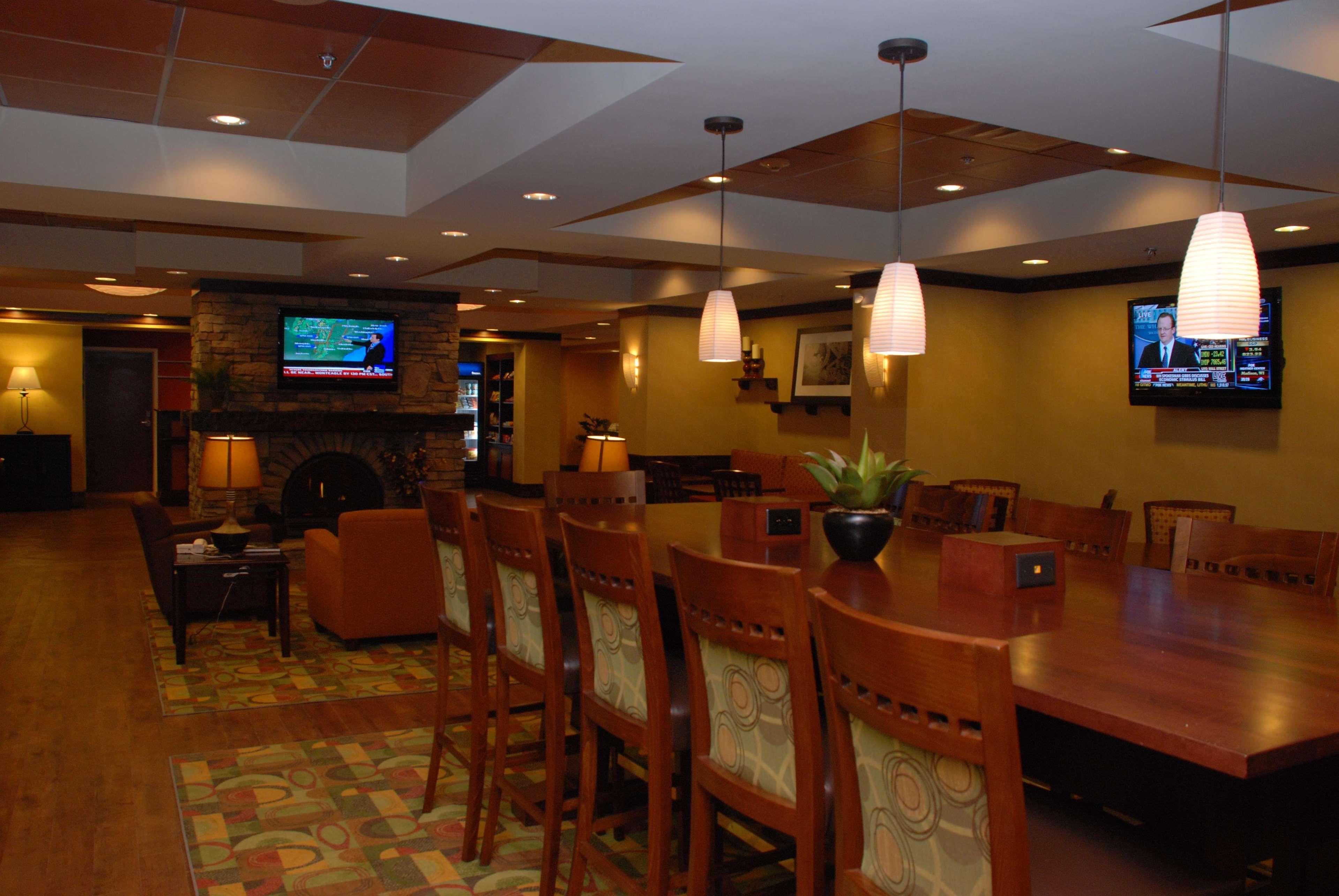 Hampton Inn Chattanooga-North Restaurant photo